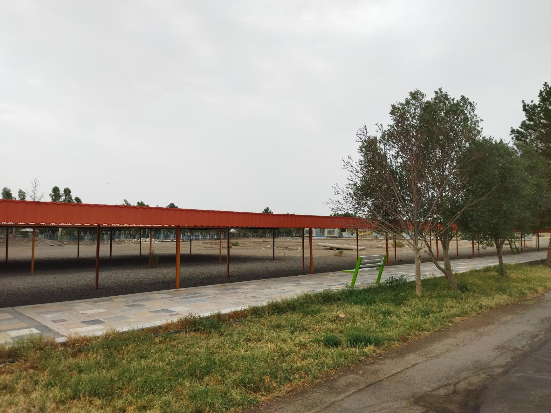 عکس پارکینگ دانشگاه 