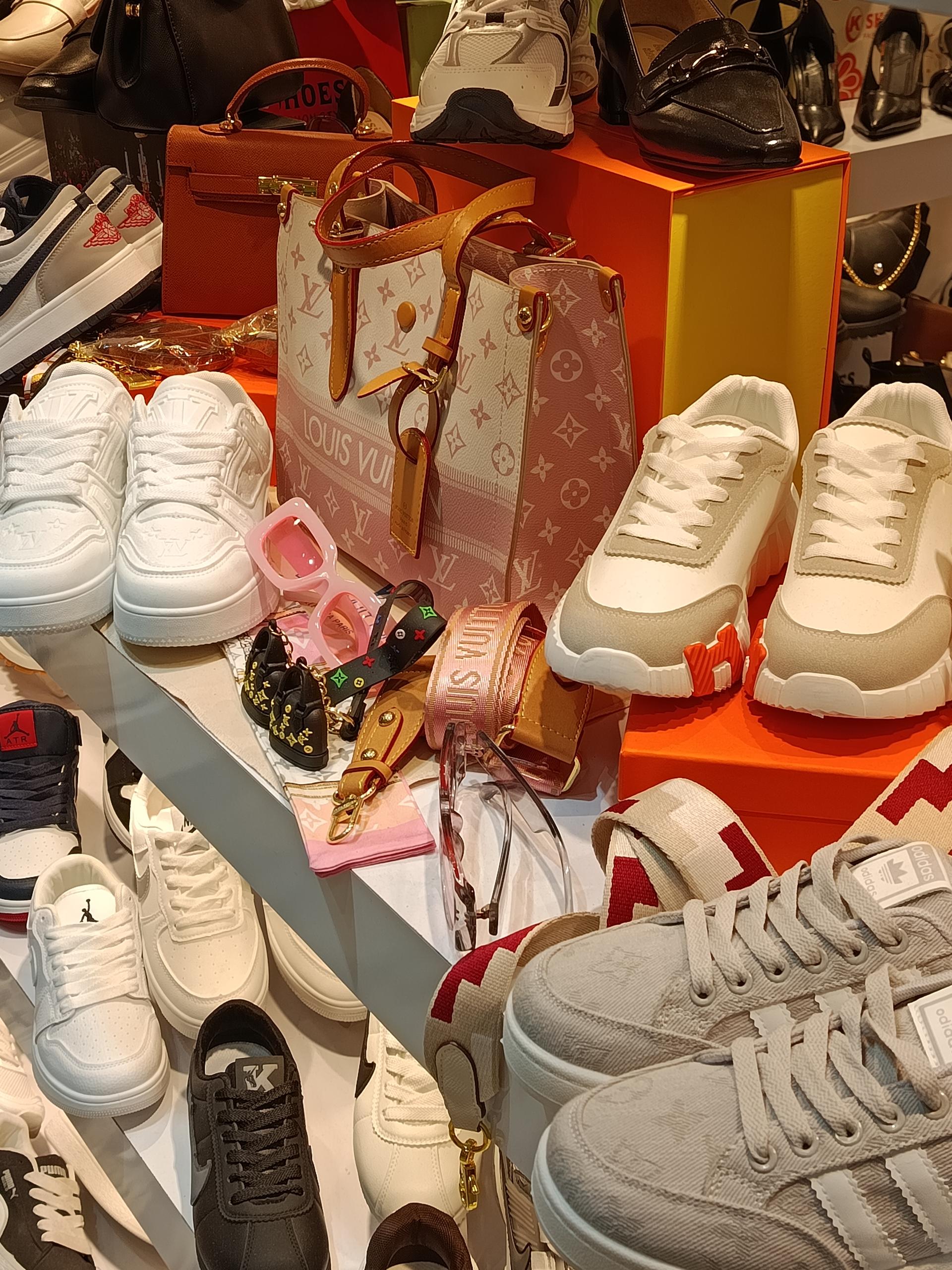 عکس کفش و کیف زنانه علی صبور 