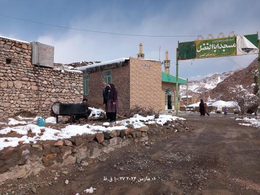 عکس مسجد و تکیه روستای کهن