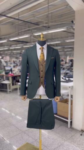 عکس تولیدی کت و شلوار آریامن دلفان 