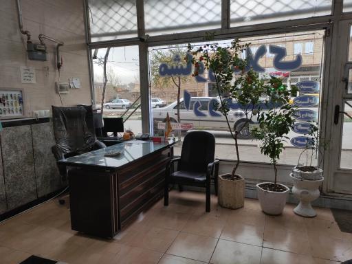 عکس مشاور املاک ارومیه