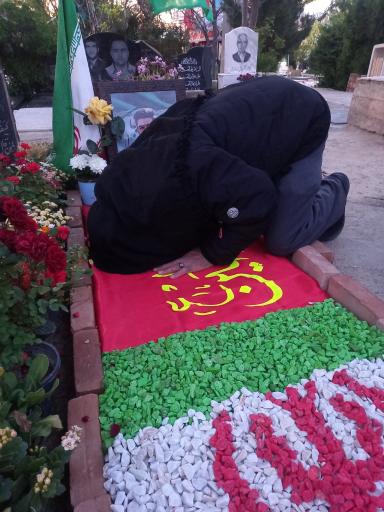 عکس مزار شهیدجنگ‌ رمضان شهید علی رمضانی