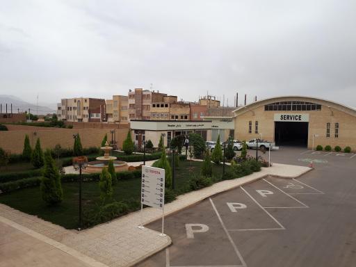 عکس هلدینگ توانگر نمایندگی مجاز تویوتا نیسان لکسوس رنو