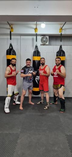 عکس باشگاه بوکس فایتر روشنائی