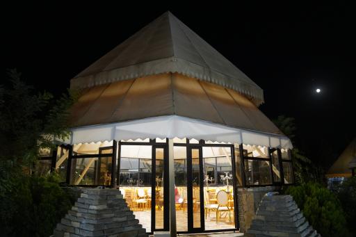 عکس باغ پذیرایی و گردشگری پیرامید