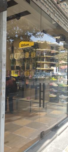 عکس فروشگاه اونلی اسپرت منیریه