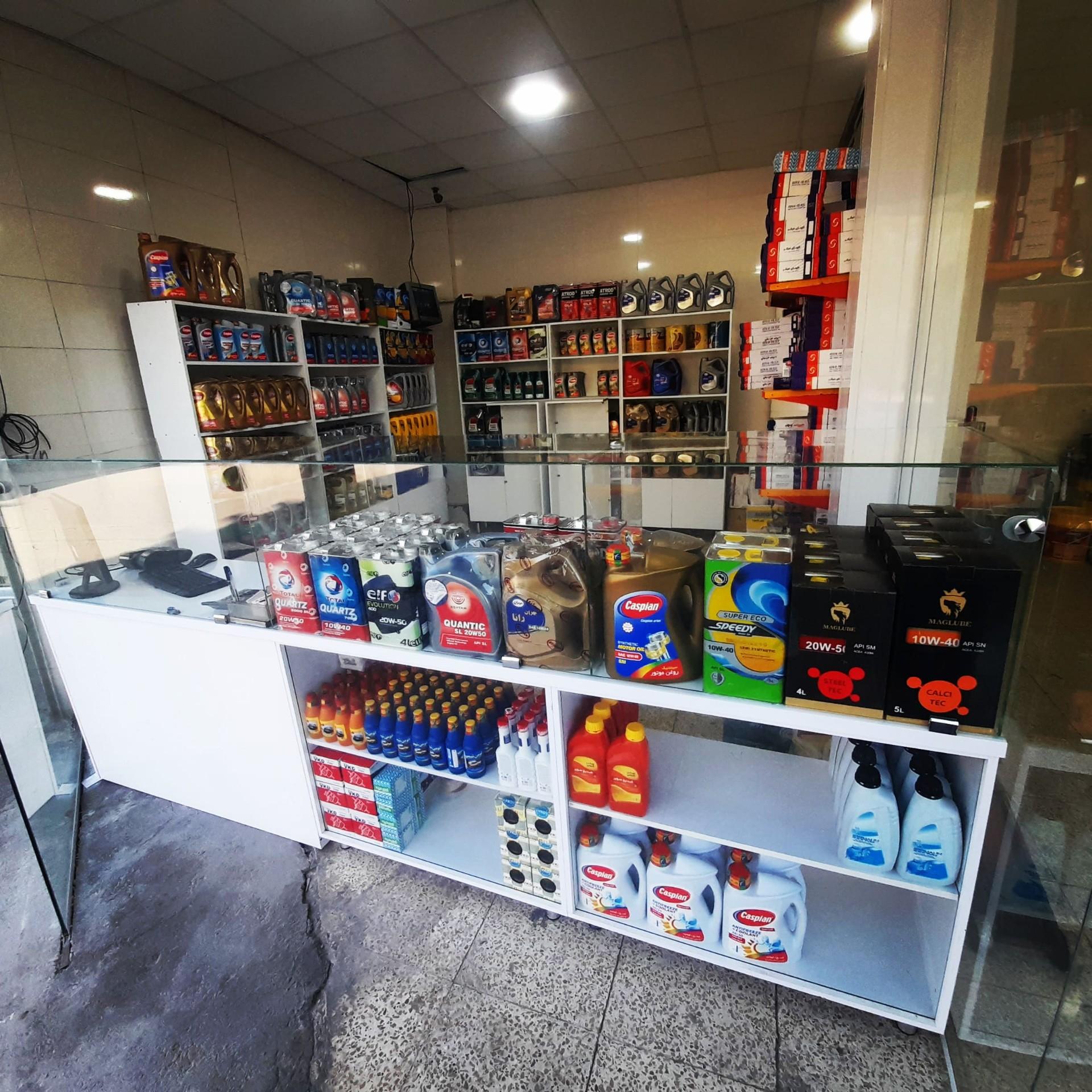 عکس فروشگاه و اتوسرویس خالقی 