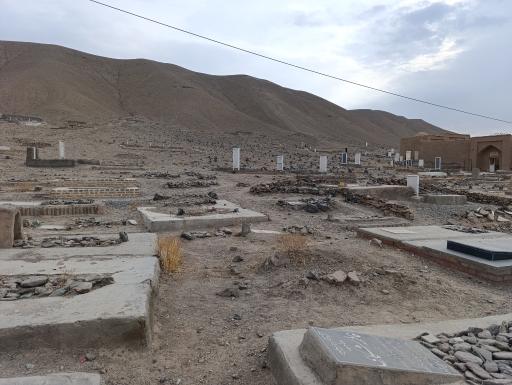 عکس قبرستان بجد