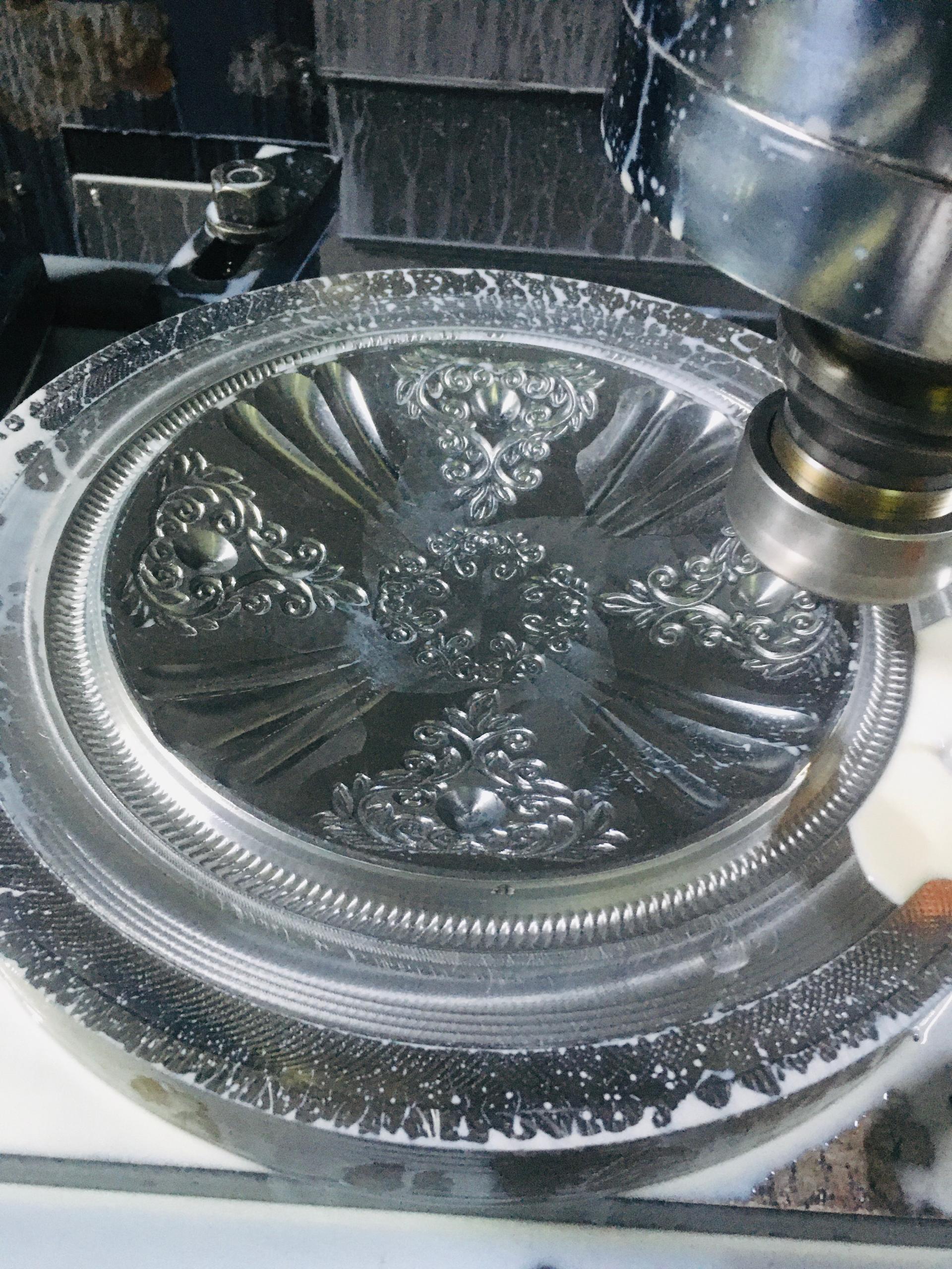 عکس قالب سازی وخدمات cnc پارس صنعت