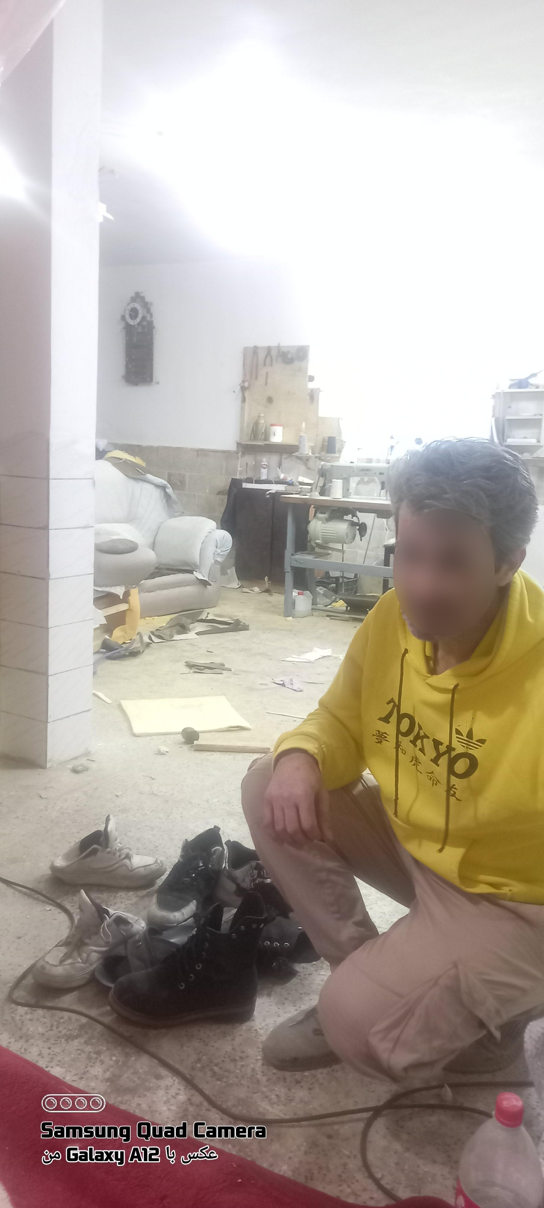 عکس تعمیرات مبل رضا