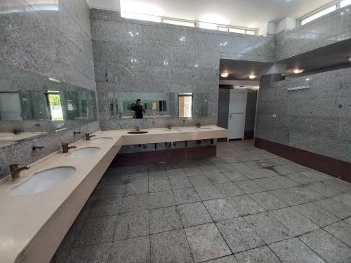 عکس سرویس بهداشتی بانوان