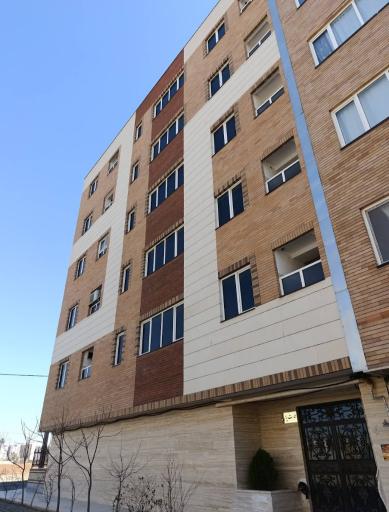 عکس عمارت یاس