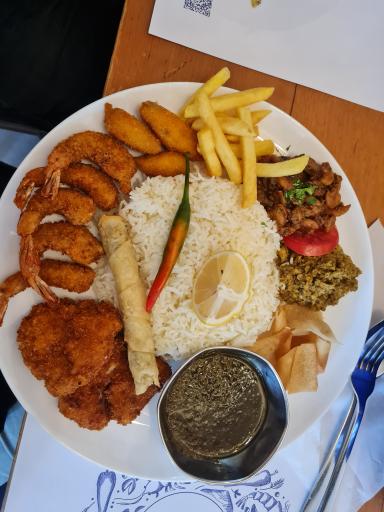 عکس رستوران سی رول