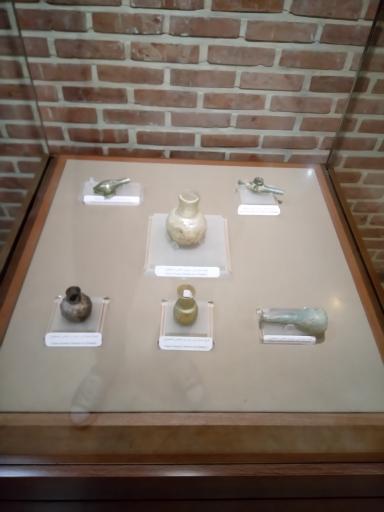 عکس موزه باستان شناسی