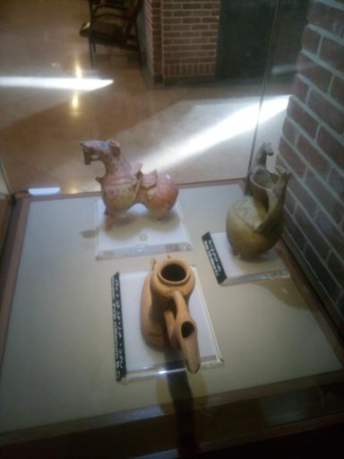 عکس موزه باستان شناسی