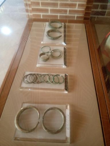 عکس موزه باستان شناسی