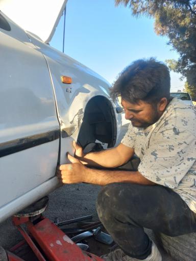 عکس مجتمع خدمات خودرویی حسین اکبری و برادران