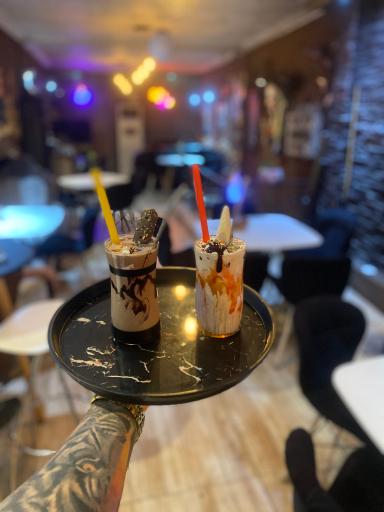 عکس کافه إیت