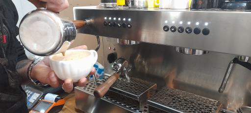 عکس کافه سورنا