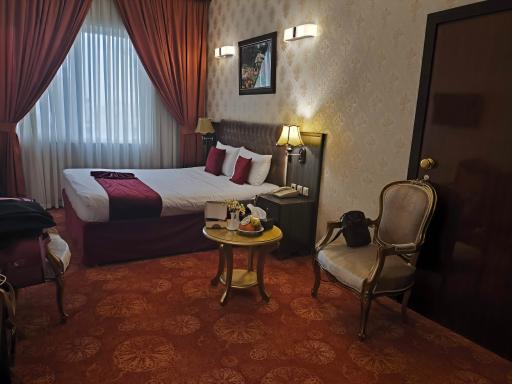 هتل آپارتمان کیانا مشهد