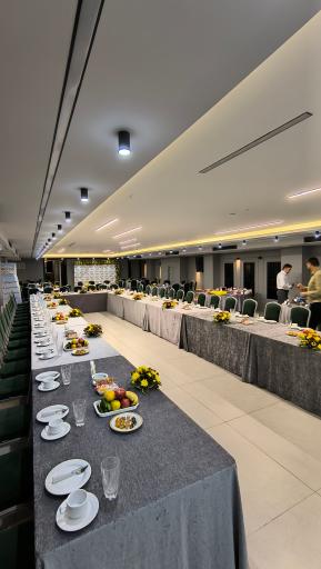 عکس رستوران معظم