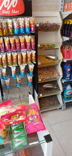 عکس فروشگاه مواد غذایی هیوا