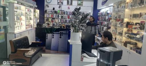 عکس موبایل پروانه