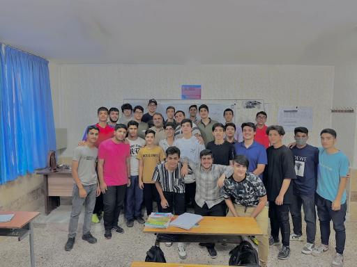 عکس دبیرستان پسرانه شاهد میثاق