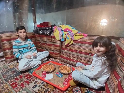 عکس سفره‌خانه و کافی‌شاپ نیکروز