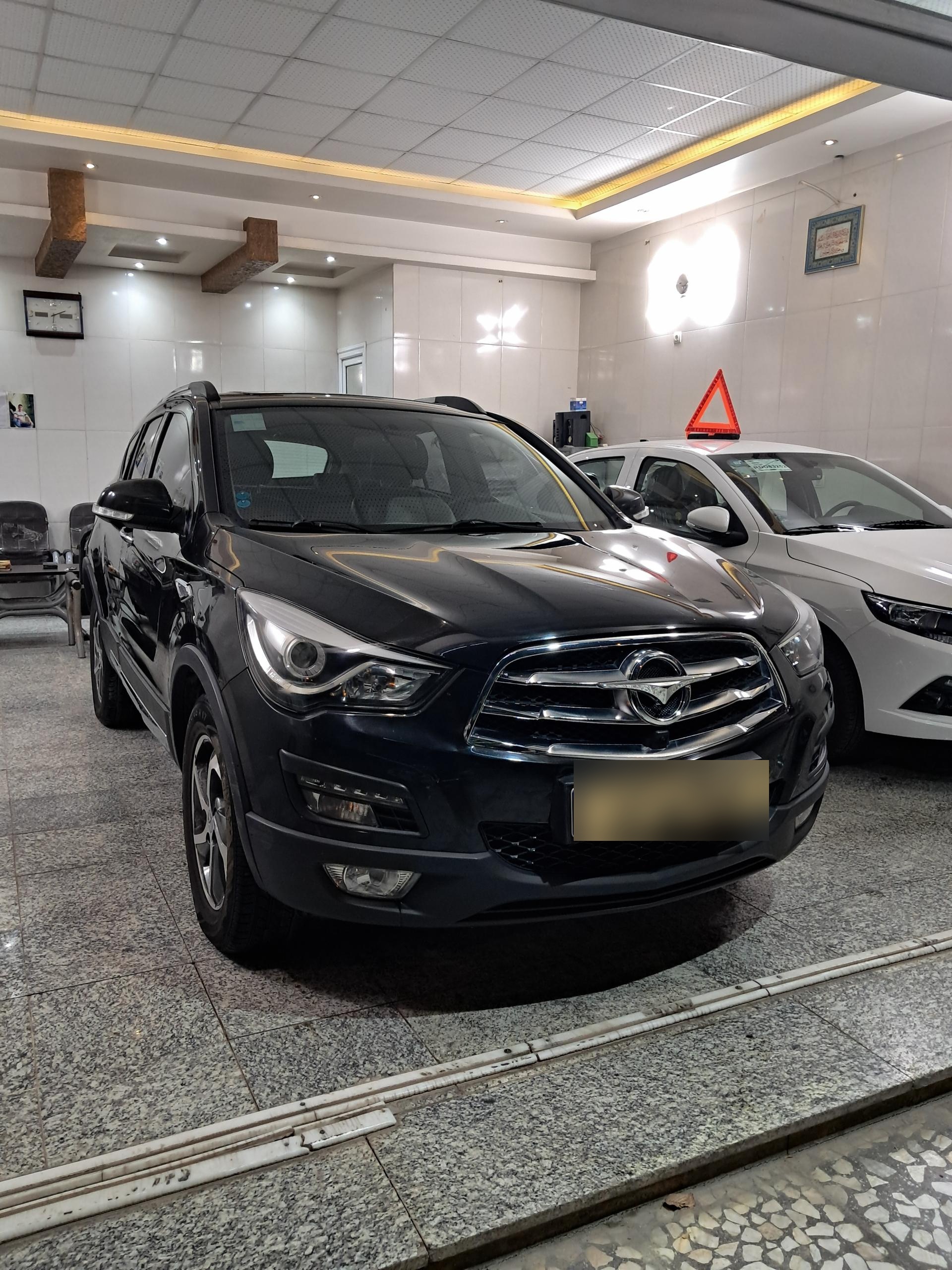 عکس نمایشگاه اتومبیل امیر