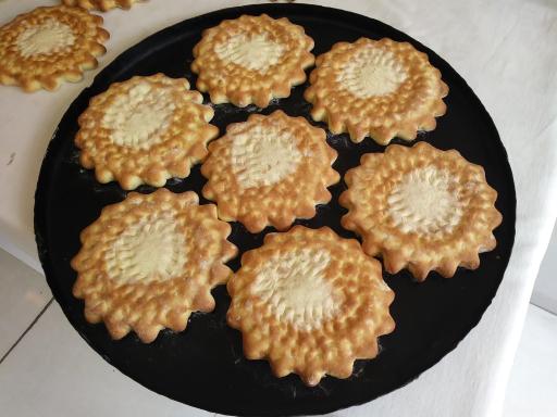 عکس کلوچه و شیرینی مهدی