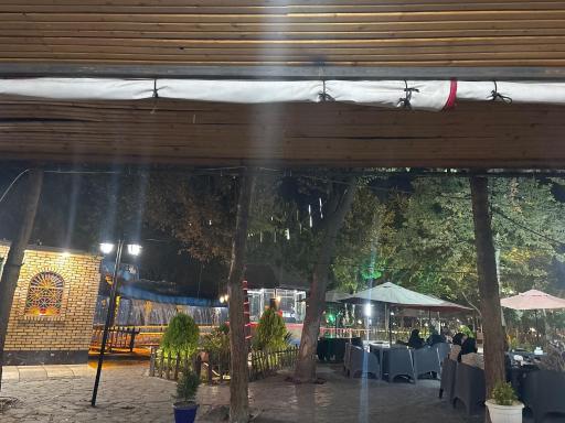 عکس سفره‌خانه و کافی‌شاپ نیکروز