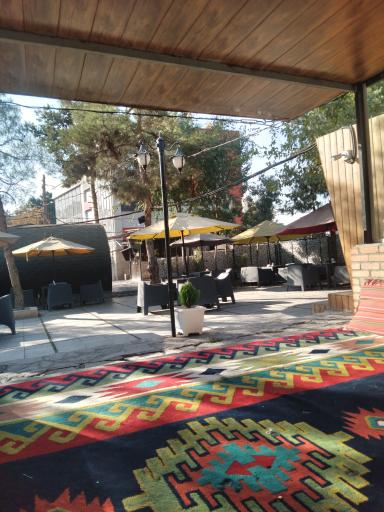 عکس سفره‌خانه و کافی‌شاپ نیکروز