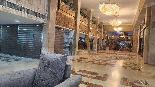 عکس هتل استقلال زاهدان