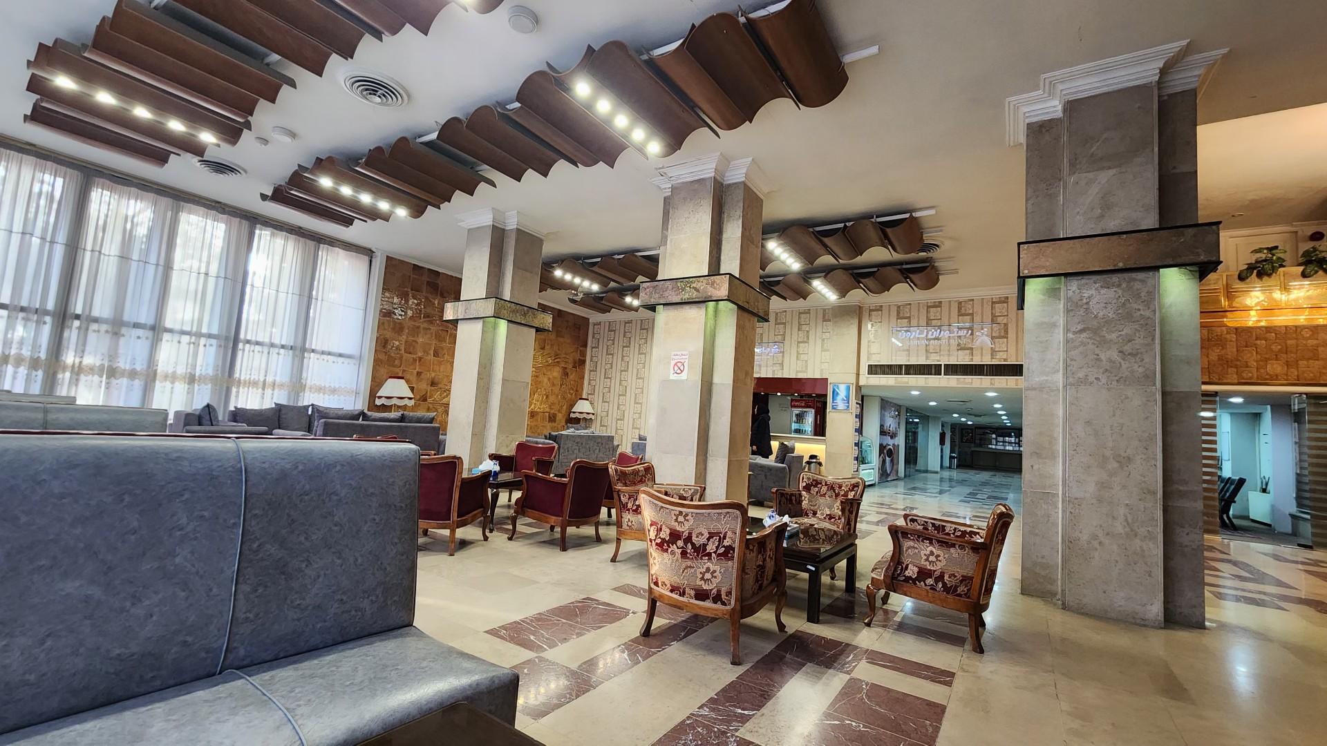 عکس هتل استقلال زاهدان