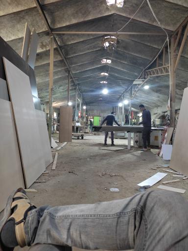 عکس کارگاه نجاری و کابینت سازی 