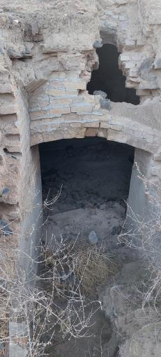 عکس آب انبار سه حجره‌ای تخت مایان