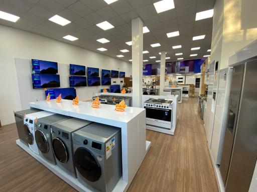 فروشگاه زنجیره ای اسنوا