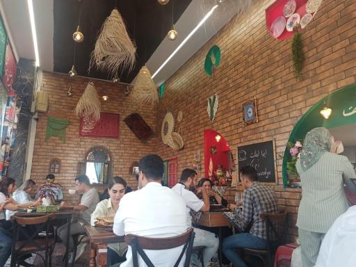 عکس چایخانه حیات