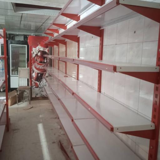 قفسه بندی کوچکی