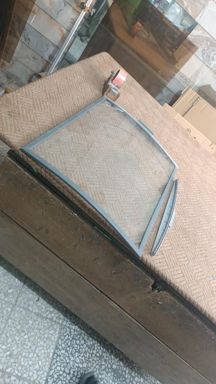 عکس فروشگاه شیشه پیام