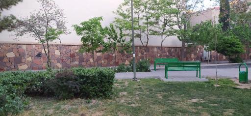 عکس بوستان نازک