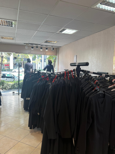 یونیفرم اداری