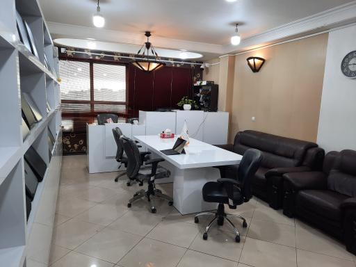 عکس بازرگانی شمال استوک