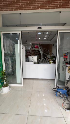 عکس خشكشويي حامد