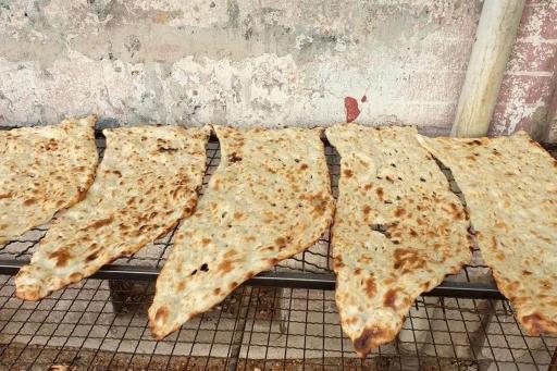 عکس نانوایی سنگک سنتی