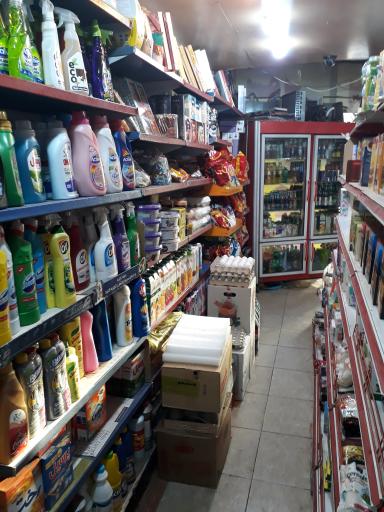 عکس سوپر مارکت پگاه