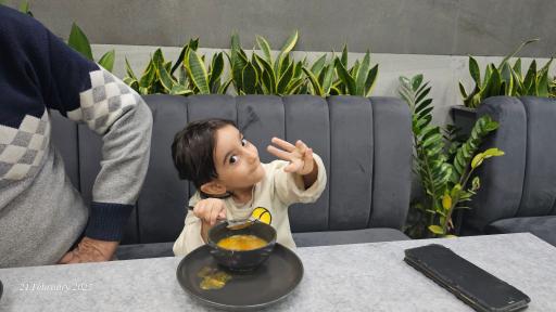 عکس کترینگ و رستوران دورچین 