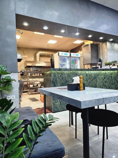 عکس کترینگ و رستوران دورچین 