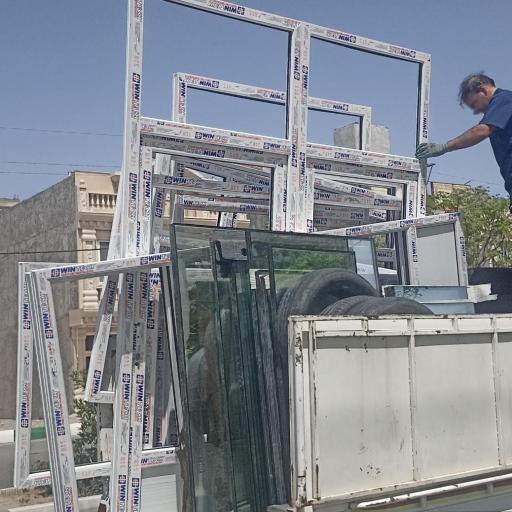 عکس درب و پنجره دوجداره زرین نما